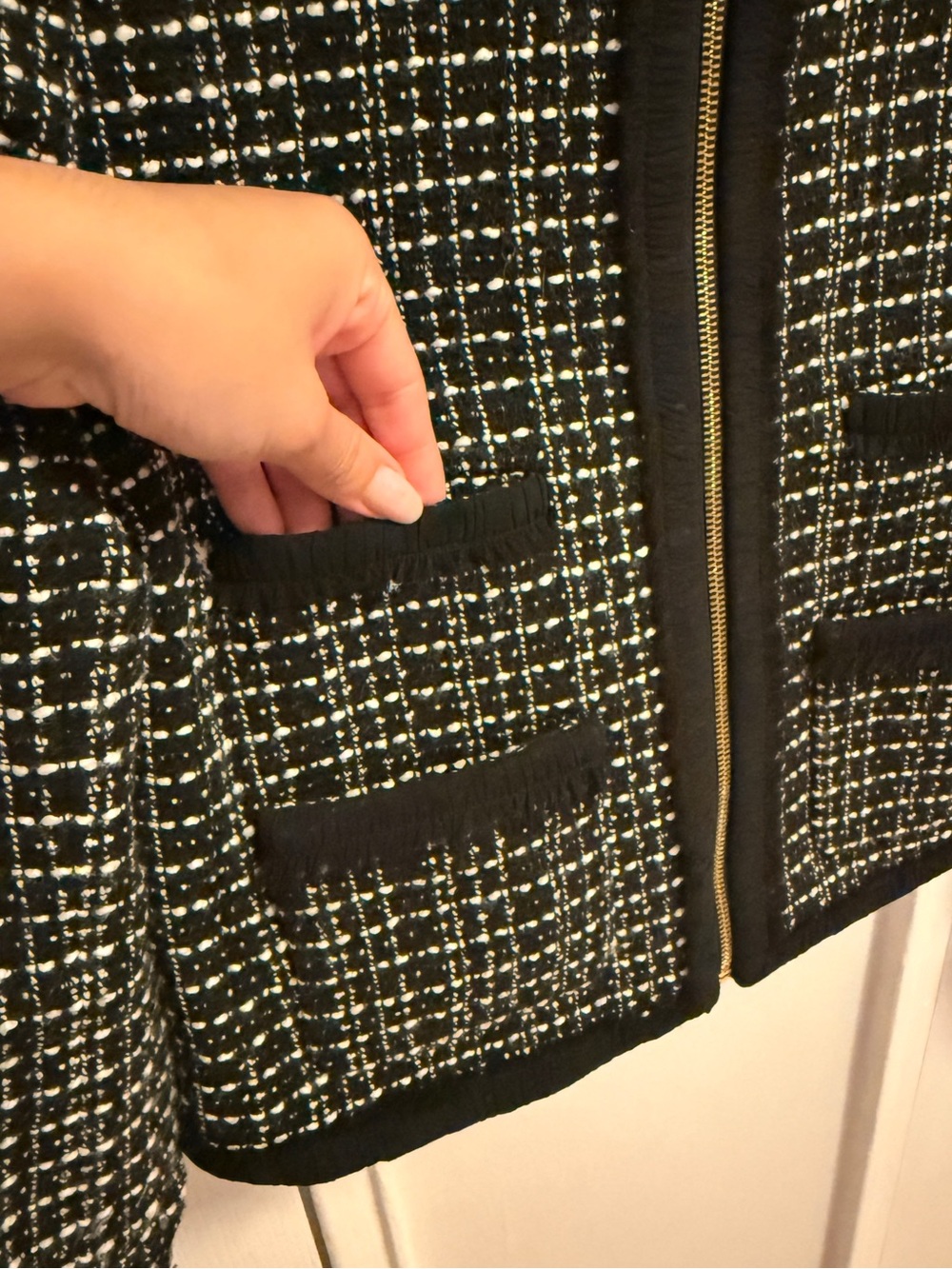 Ann Taylor Black and White Tweed Zip-Front Jacket - Picture 5 of 6